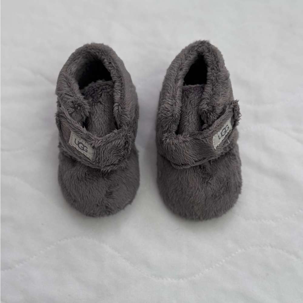 UGG Baby Bixbee Booties Gray Size 2 NWOT